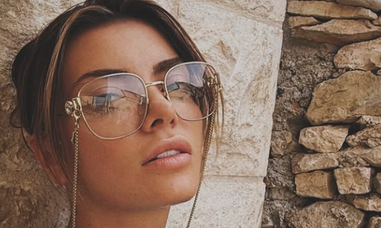 ELA DVORNIK PREŽIVLJAVA SA 30 EVRA NEDELJNO Stan plaća papreno - u čemu je fora? (VIDEO)