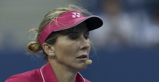 POTRESNA ISPOVEST MONIKE SELEŠ: „Vidim dve loptice, ne mogu fen da držim!” -  Evo kako se teniserka bori sa teškom bolešću