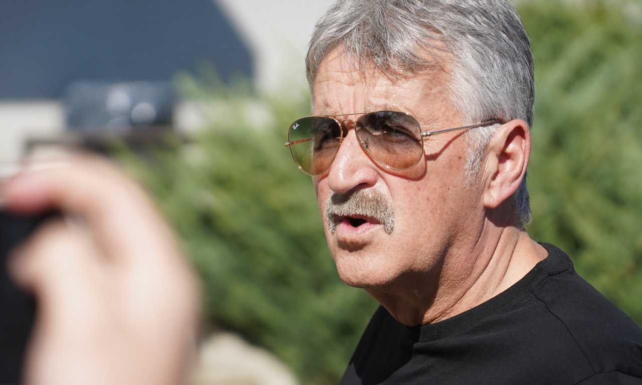 BOSANAC SLOMLJEN JER JE DŽIDŽA IZGUBILA BEBU! "Nije baš dobro..." – evo šta je kratko rekao o ćerkinom stanju!