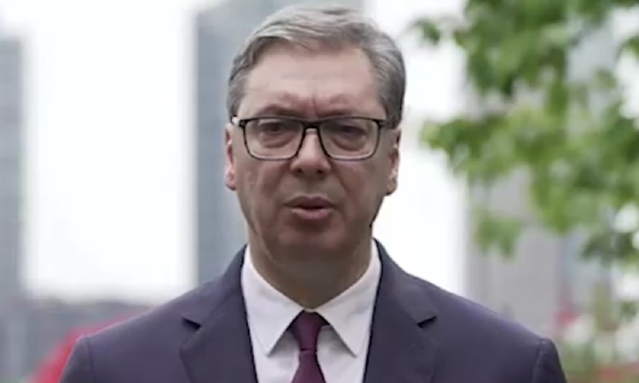 PONOSAN NA VAS, NA VAŠU BORBU Predsednik Vučić se uključio uživo u štab Srpske liste nakon pobede