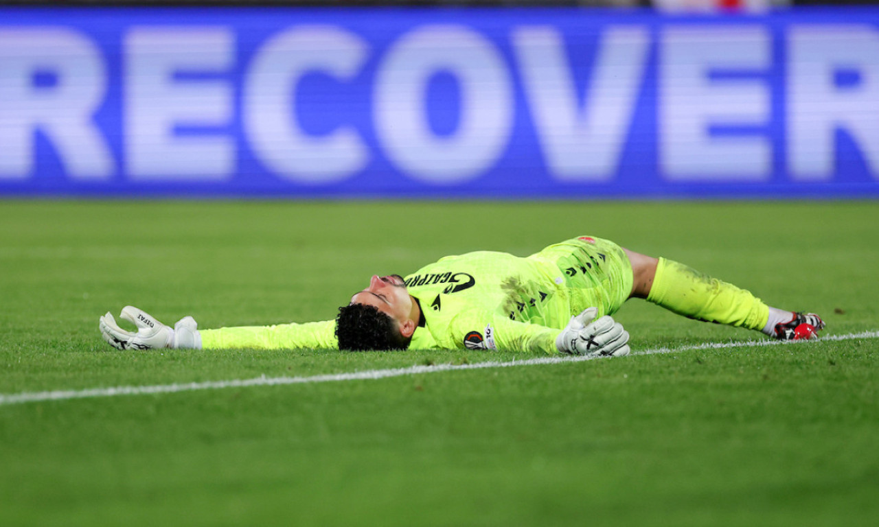 KATASTROFA ZA ZVEZDU! Mateus povređen, iznet na nosilima sa terena!