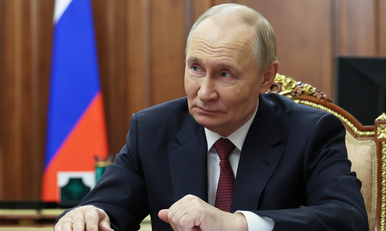 RUS POSTIŽE USPEH U SVIM OBLASTIMA Vladimir Putin još jednom pokazao svoju "skromnost" i otkrio šta još fali Rusiji
