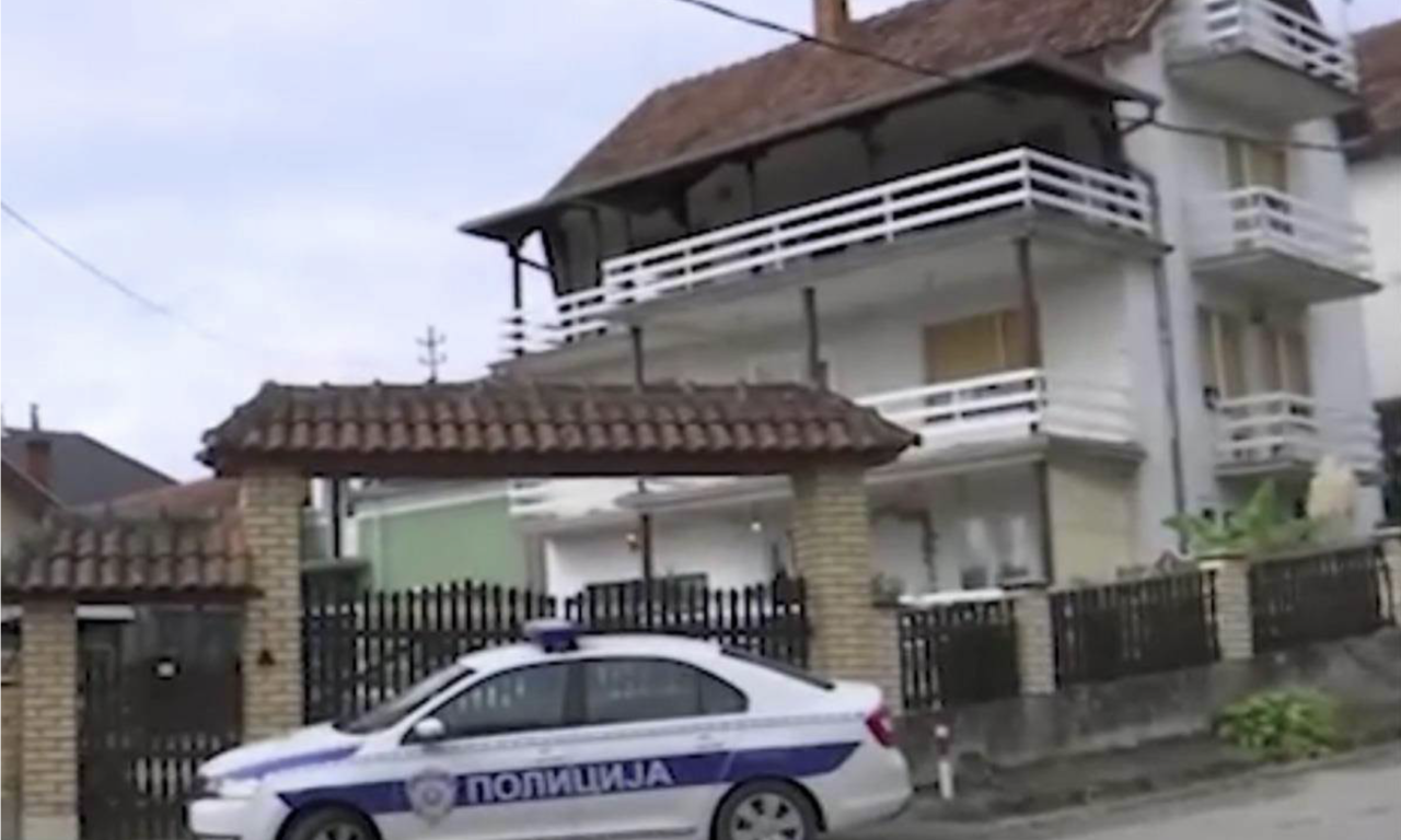 OVO JE KUĆA U KOJOJ SE DOGODILO UBISTVO U DESPOTOVCU Ćerka zatekla jeziv prizor dva krvava tela (FOTO)