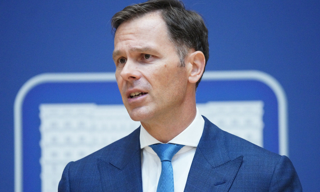 MINISTAR MALI IZ SLOVAČKE: U toku razgovori o NIS-u i sa ruskom i sa američkom stranom