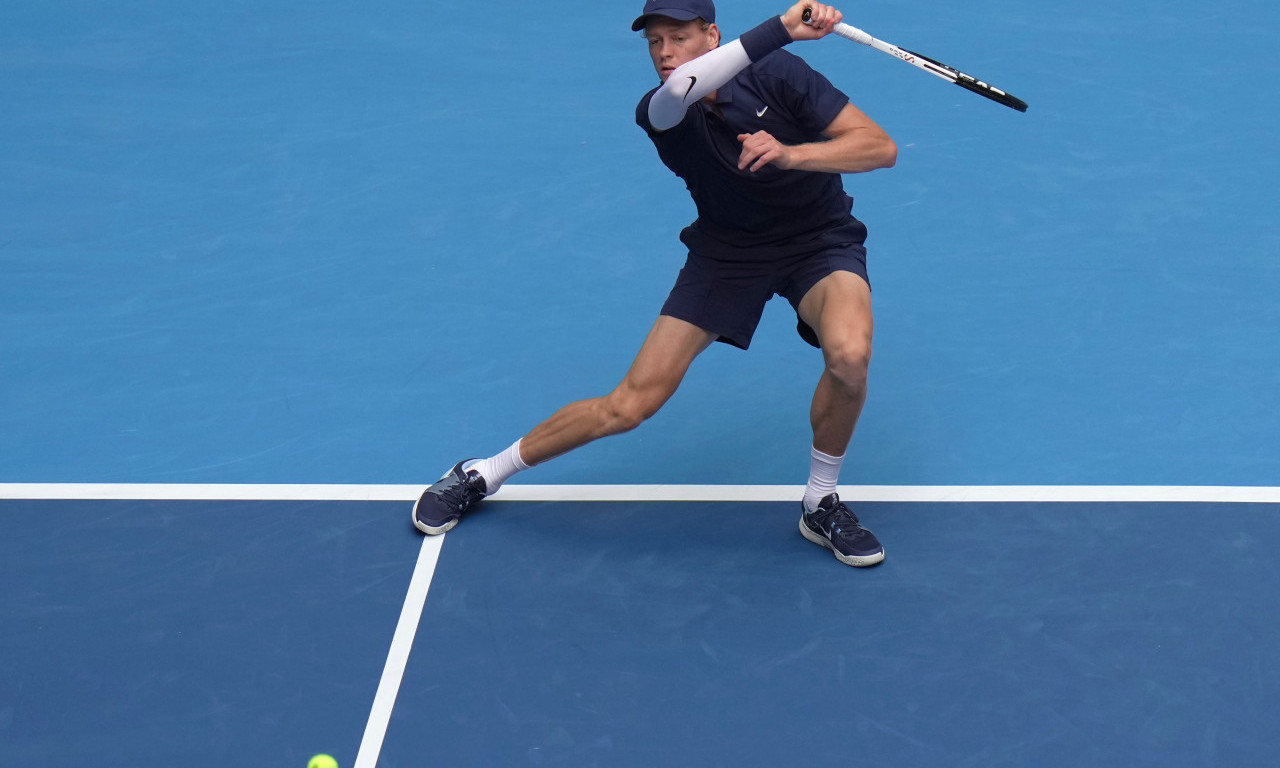 ITALIJAN PONOVO PRVI REKET SVETA Siner osvojio Masters u Parizu