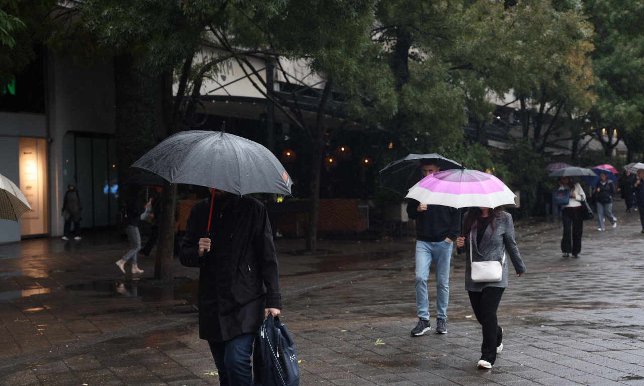 RHMZ OBJAVIO PROGNOZU ZA VIKEND Izdato upozorenje, očekuju se pljuskovi i pad temperature u pojedinim delovima zemlje