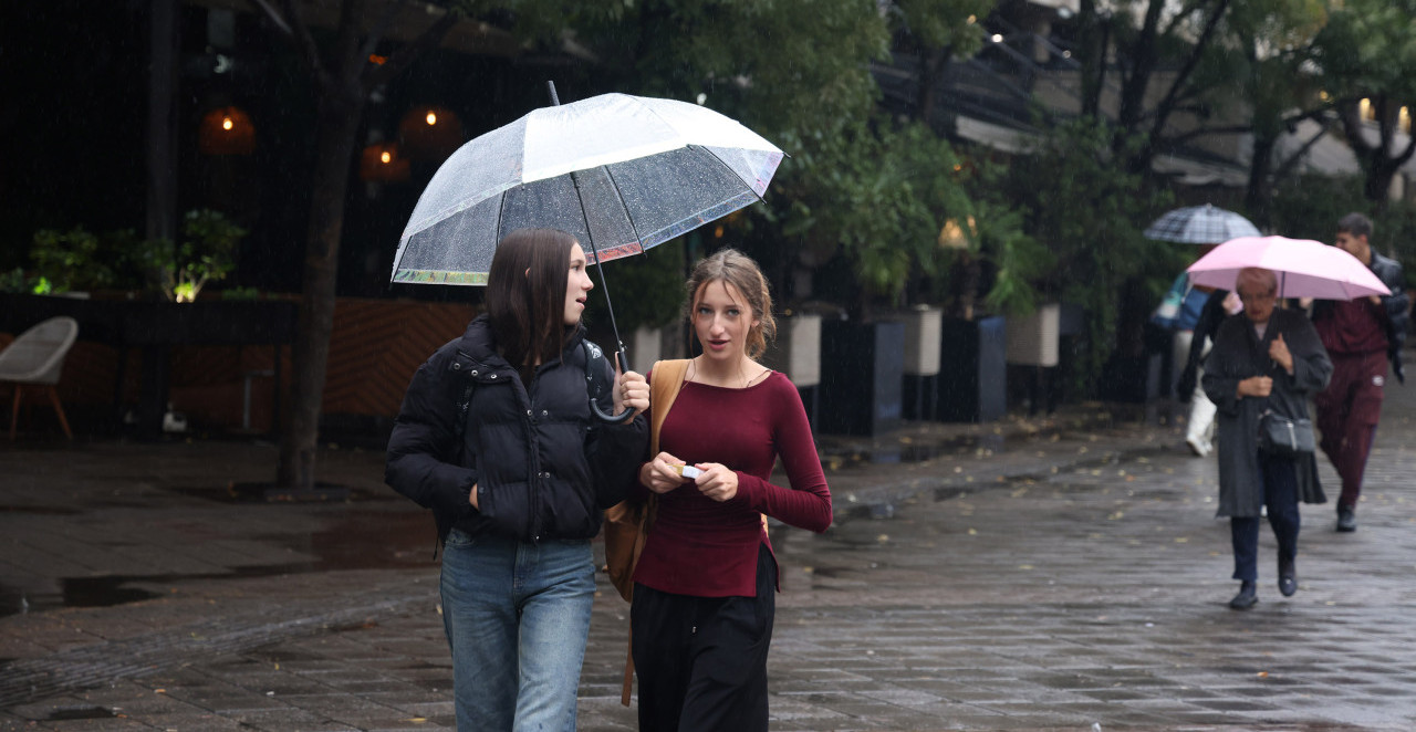 TEMPERATURA SUTRA PADA NA NULU, STIŽE LEDENO VREME Prognoza po danima, evo kada izlazimo iz kiše i pljuskova