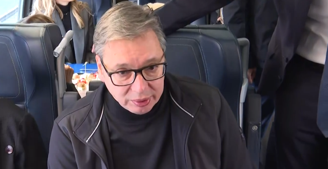 BIĆE RAT! Vučić upozorio: U svetu kopaju rovove i gledaju ko će biti na čijoj strani