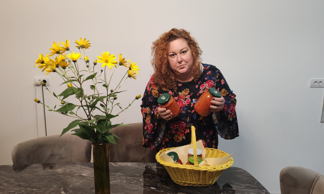 KAKO JE ANICA NAPRAVILA AJVAR Pet sati borbe na smederevcu, ali vredelo je svake tegle (FOTO/VIDEO)