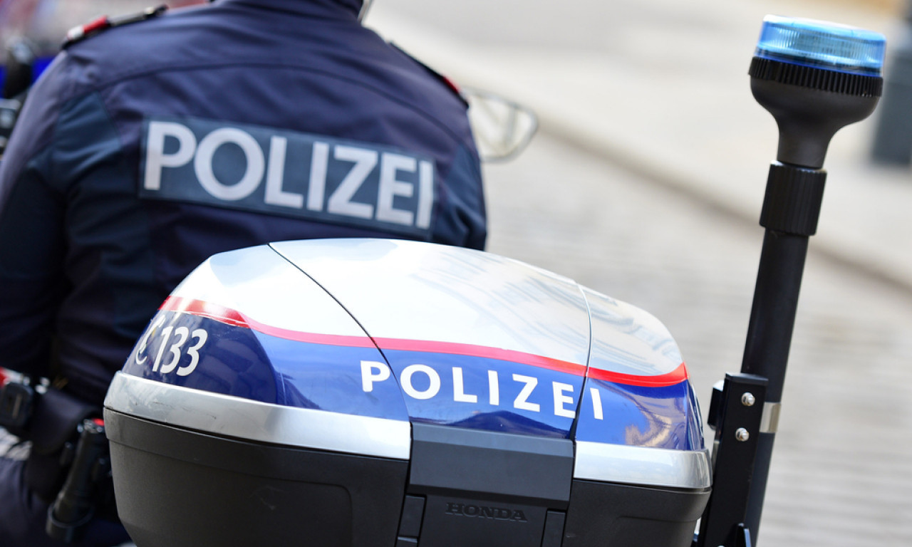 SRBIN NAPRAVIO HAOS U BEČU Nije stao na znak policije, pa dao gas i nasrnuo na policajce, ovo su detalji filmske potere