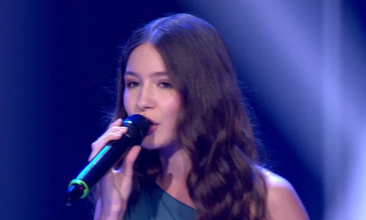 ANDRIJANA VILAJ (13) ODUŠEVILA ŽIRI Izabrala opako tešku pesmu, Desingerica: "Mala šuri!" (VIDEO)
