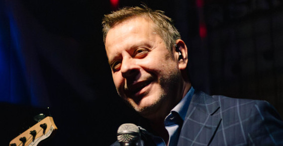 "OVO JE SKANDAL, MOGU DA POTPIŠEM DA JE...“: Vlado Georgiev progovorio o bombaškom napadu na Zdravka Čolića