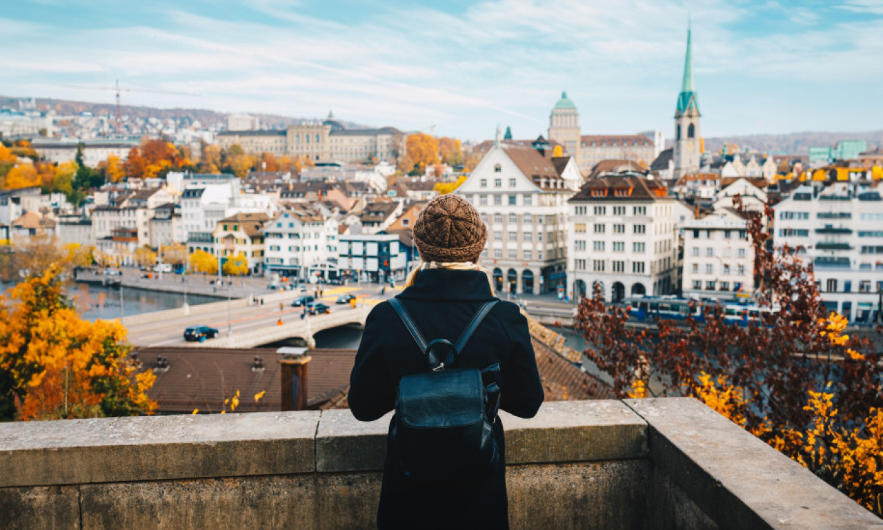 LJUDI HRLE U OVU DRŽAVU Izglasana najpoželjnija destinacija za preseljenje u 2025. godini, svi traže način da tamo odu