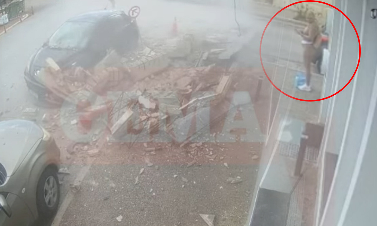 BALKON PAO SA ZGRADE DOK JE ŽENA PROLAZILA TROTOAROM Snimak iz Grčke ledi krv u žilama, kako je ovo preživela? (VIDEO)