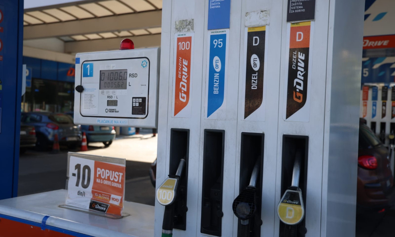 SAMO KEŠ! Platne kartice blokirane, gorivo možete da platite na ova tri načina na NIS-ovim pumpama