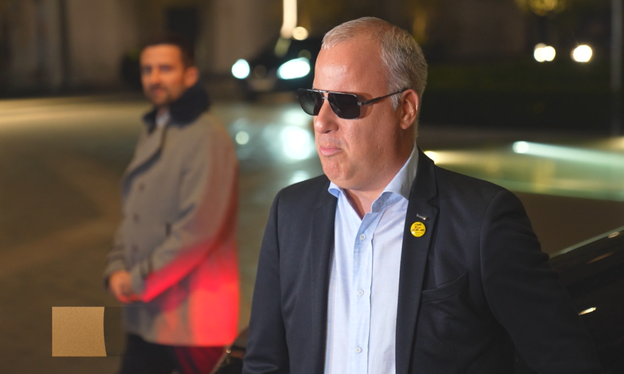 SAŠA MATIĆ ODGOVORIO JELENI KARLEUŠI NA PROZIVKU Evo zašto nije pozvana na slavlje njegove ćerke (VIDEO)