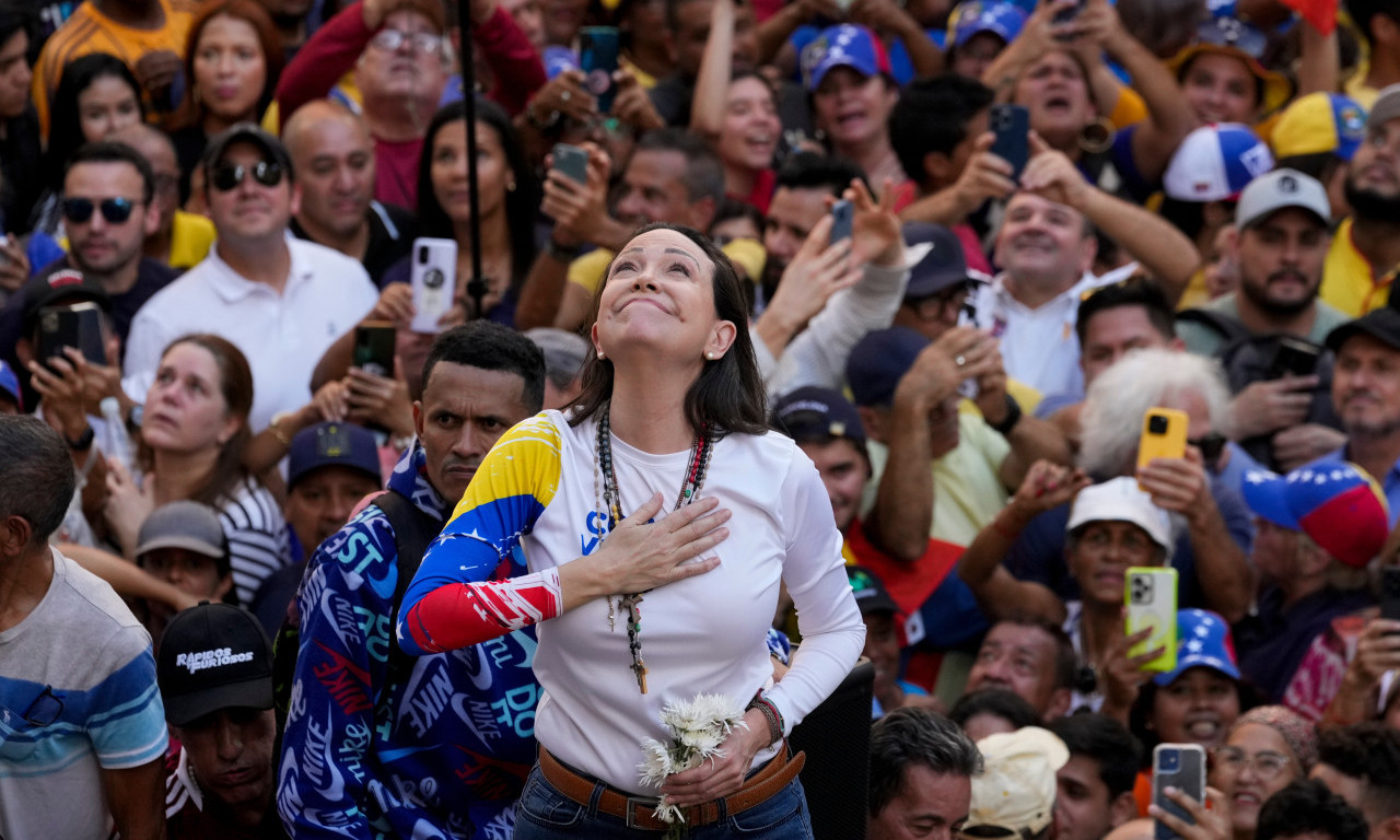 KO JE MARIJA KORINA MAČADO? Dobitnica Nobelove nagrade za mir koja se godinu dana krije i Madura naziva tiraninom!