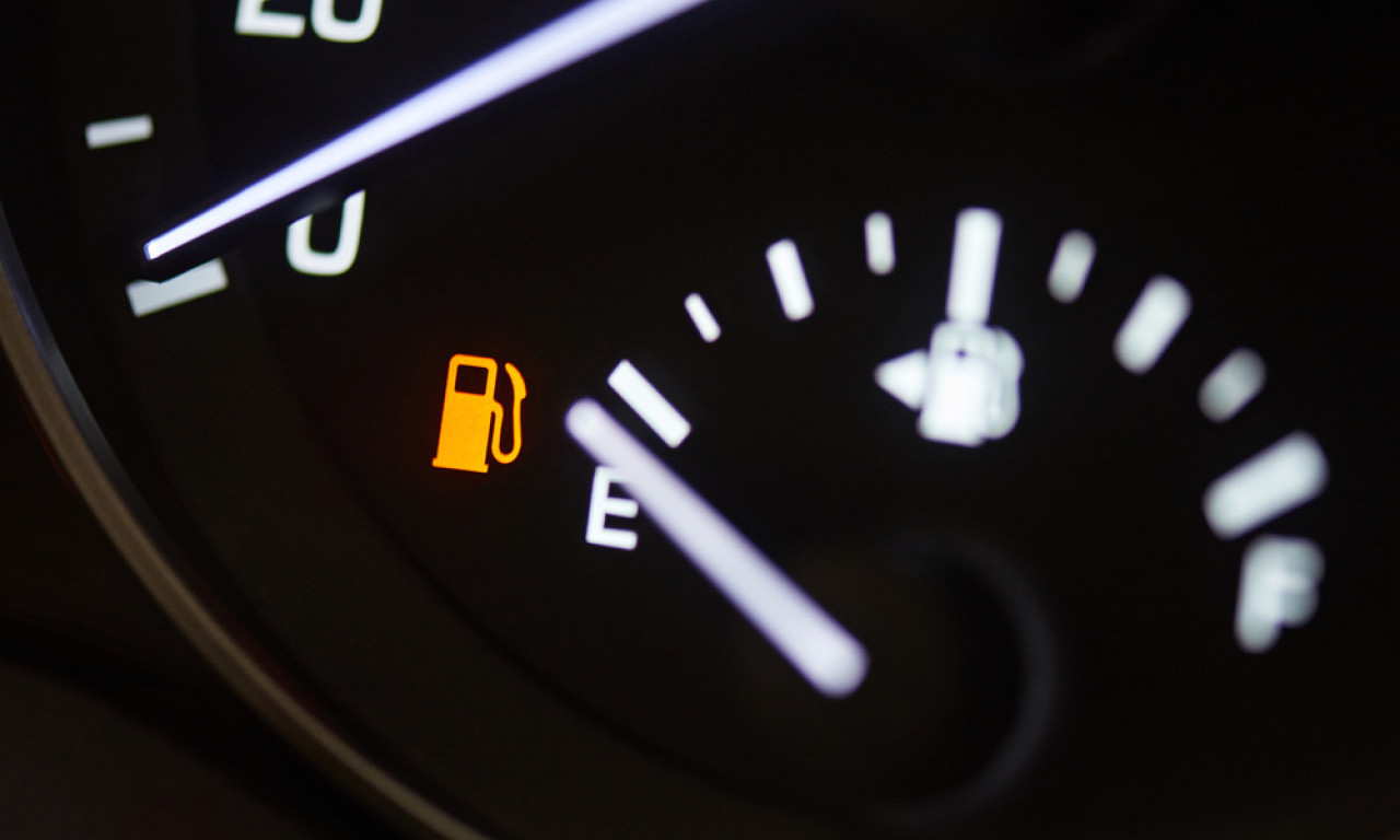 EVO KAKO DA SMANJITE POTROŠNJU GORIVA VAŠEG AUTOMOBILA Ovo su jednostavni saveti za puniji rezervoar