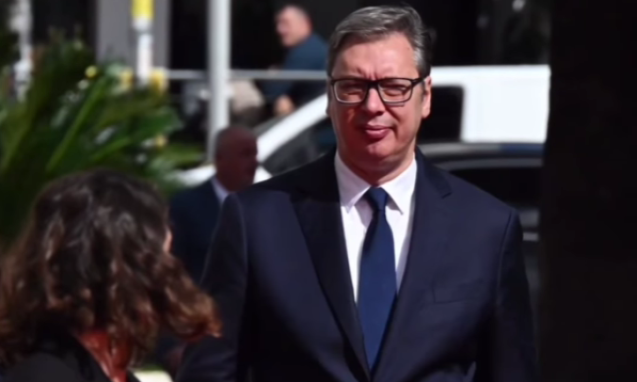 PREDSEDNIK VUČIĆ SUMIRAO RADNU NEDELJU ZA NAMA: “Radimo više, bolje i snažnije nego ikada” (VIDEO)