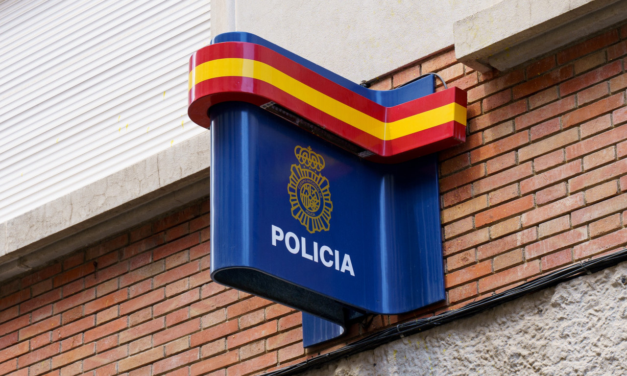 URUŠIO SE BAR U ŠPANIJI: 12 osoba povređeno, pod propao, a onda se obrušio i plafon