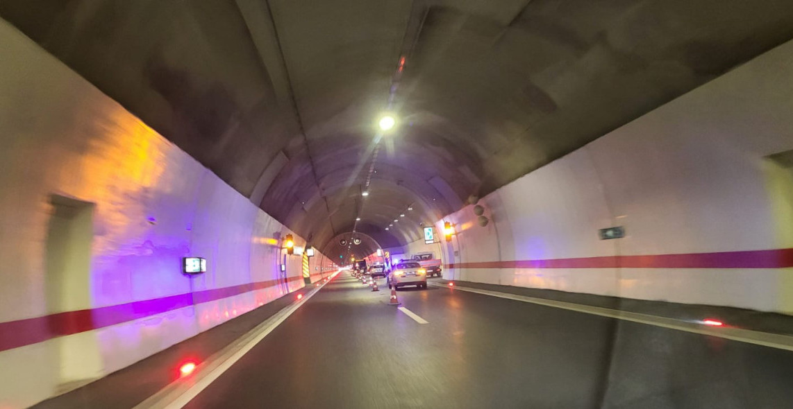 RADOVI ZATVARAJU TRAKE NA AUTO-PUTU MILOŠ VELIKI Vozači, obavezno pogledajte ako planirate put