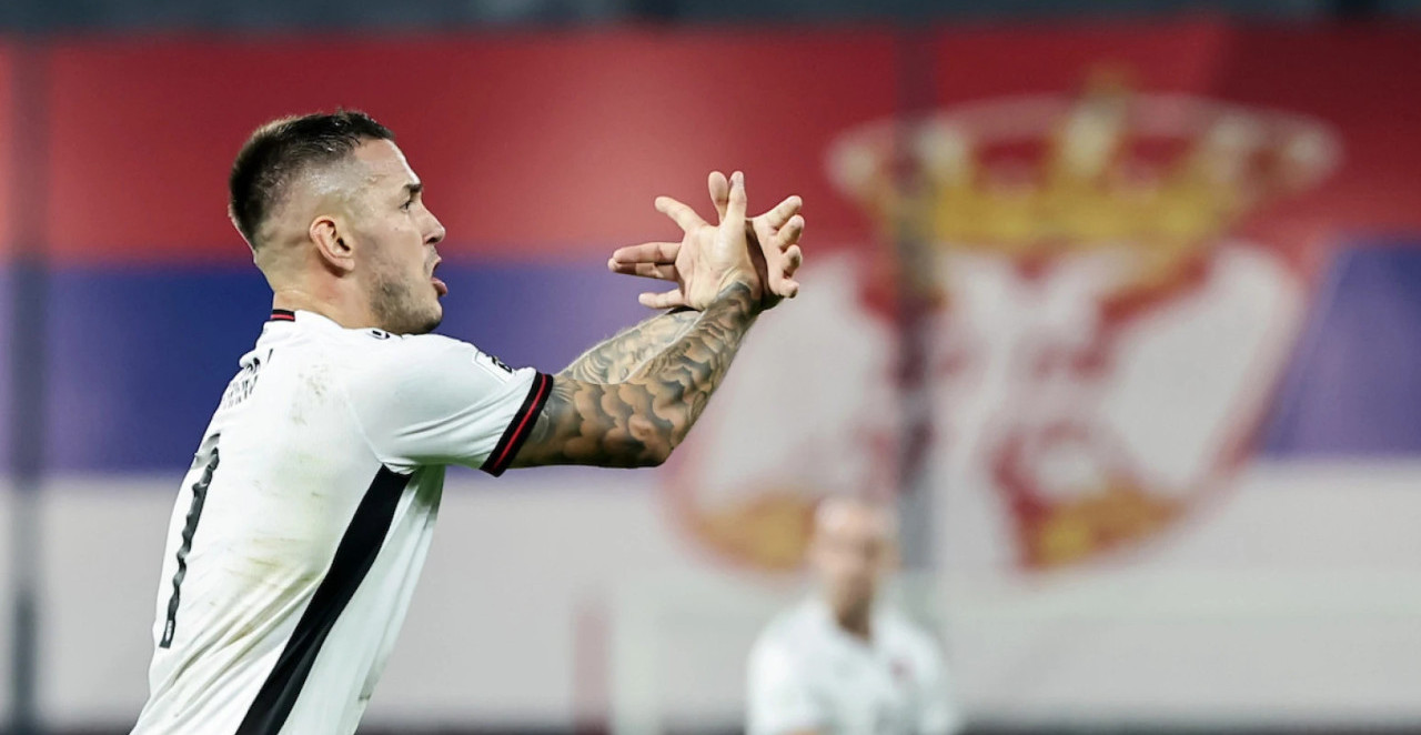 OTKRIVENO ZAŠTO JE MANAJ KAŽNJEN Albanac slavio uz "dvoglavog orla", ali evo zašto je sankcionisan