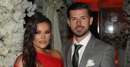 DA LI SE RAZVODI TAMARA MILUTINOVIĆ? Pevačica objavila zagonetnu poruku, a ovo ukazuju na navodni krah braka sa fudbalerom!