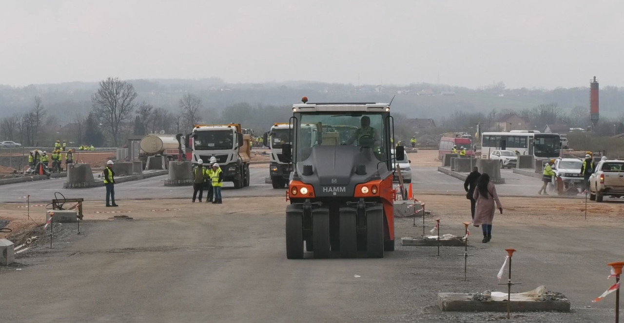 OVE GODINE DO KOPAONIKA NIKAD BRŽE Pušta se važna saobraćajnica u Srbiji (FOTO)