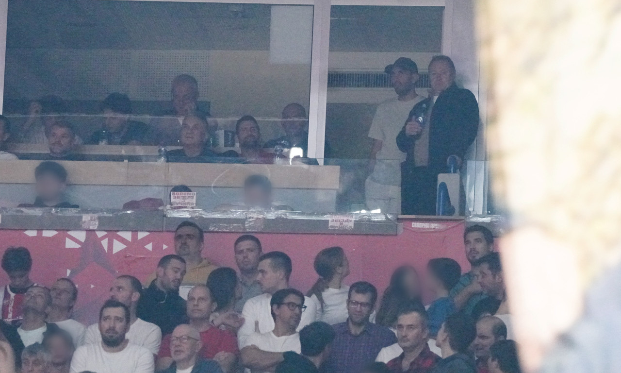 TEODOSIĆ PUŠI CIGARU, ĐOKOVIĆ U TRANSU Pogledajte kako su sportski bogovi uživali iz lože u pobedi Zvezde (FOTO+VIDEO)