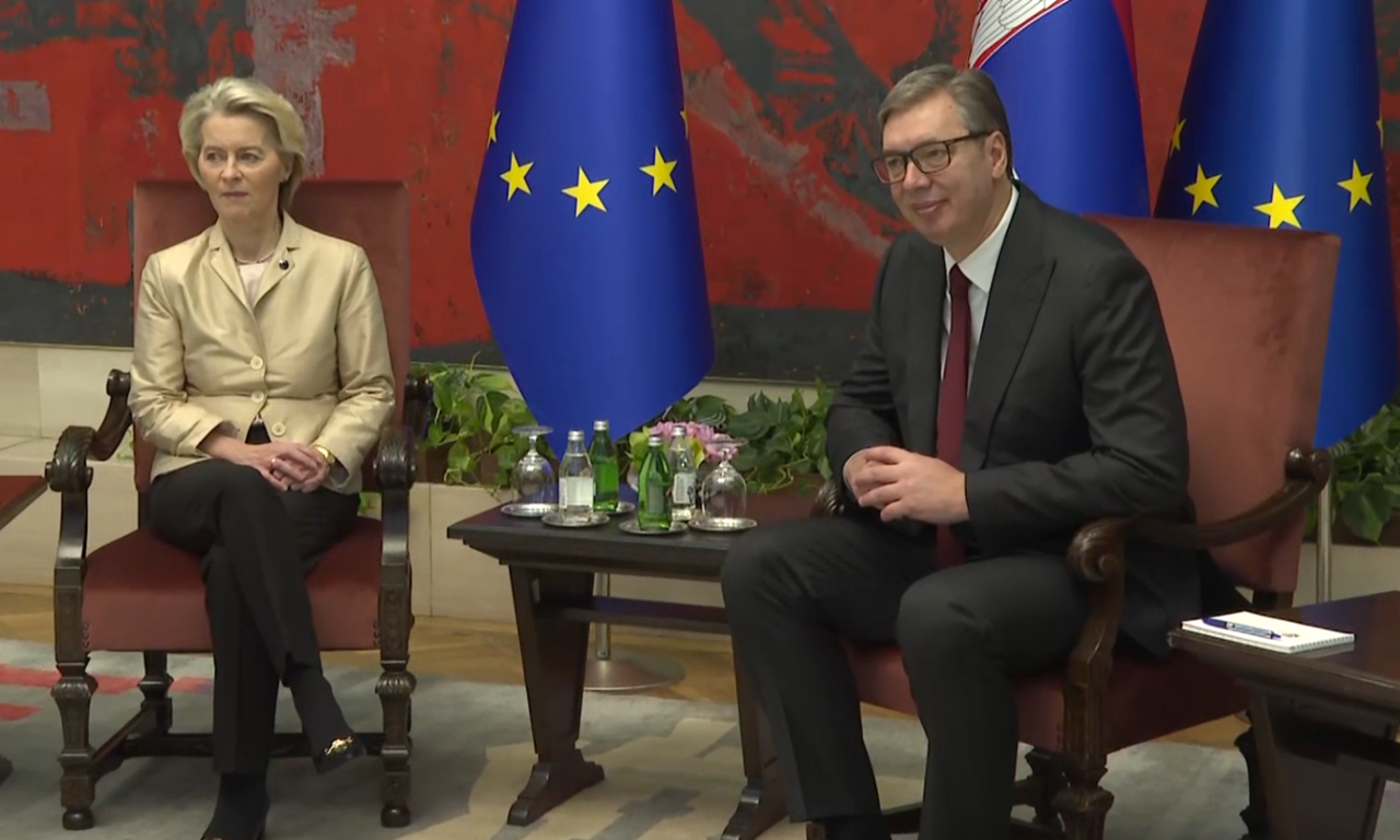 TET-A-TET SASTANAK VUČIĆA I URSULE Važan razgovor posle svečanog dočeka ispred Palate Srbija (VIDEO)