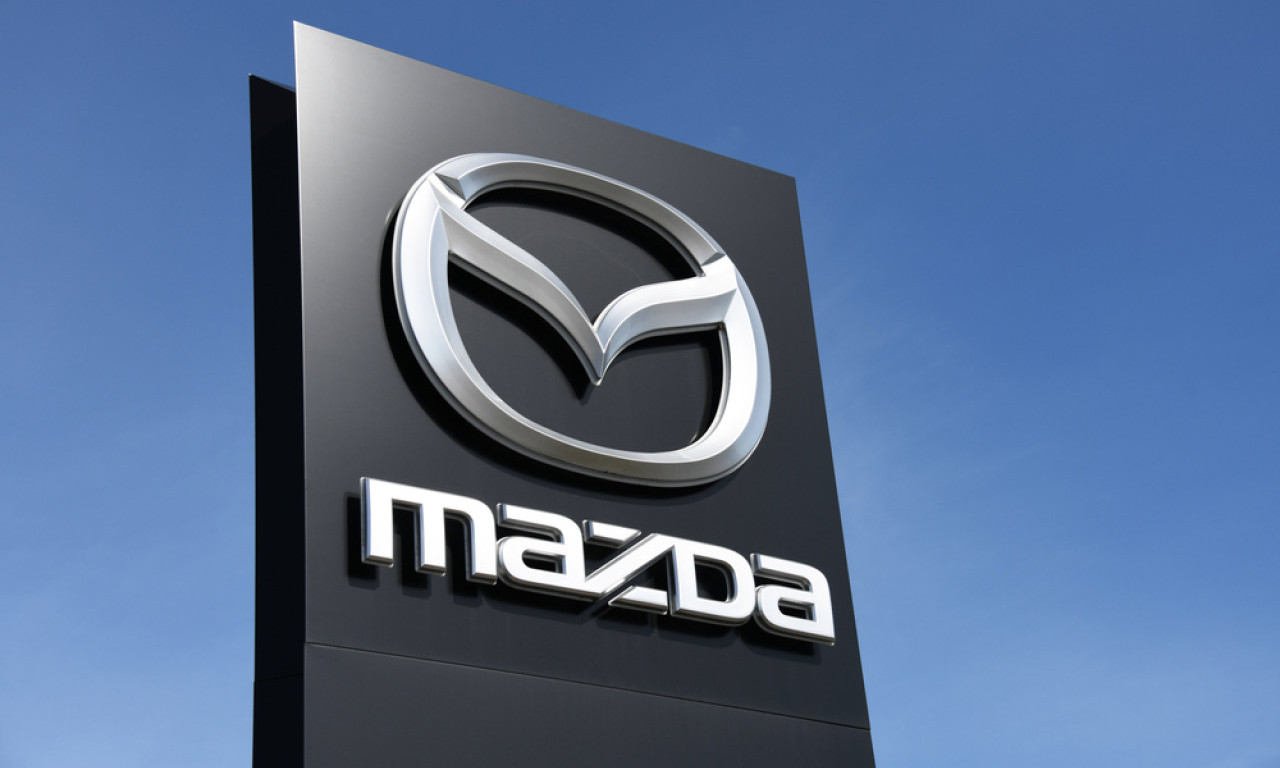 POGLEDAJTE TIZER NOVOG MAZDINOG MODELA Predstavljene smernice razvoja do 2035, najveću pažnju privukao novitet (FOTO)