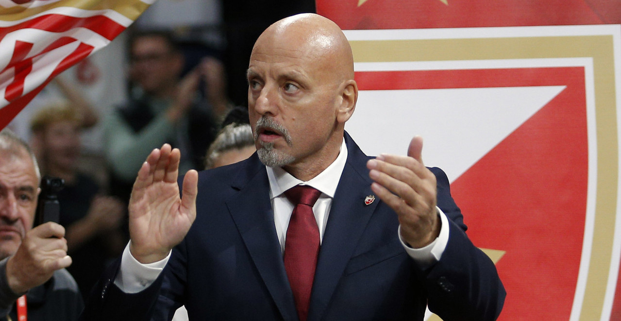 OBRADOVIĆ POSLE VAŽNE POBEDE NAD FENERBAHČEOM "Srećni smo što smo im prekinuli pobednički niz" (FOTO+VIDEO)