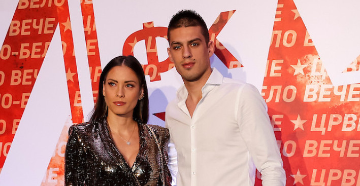 MIRKA VASILJEVIĆ TREBA DA SVEDOČI O UCENAMA I SNIMKU Glumica pozvana u tužilaštvo na predlog Vujadina - poznati detalji