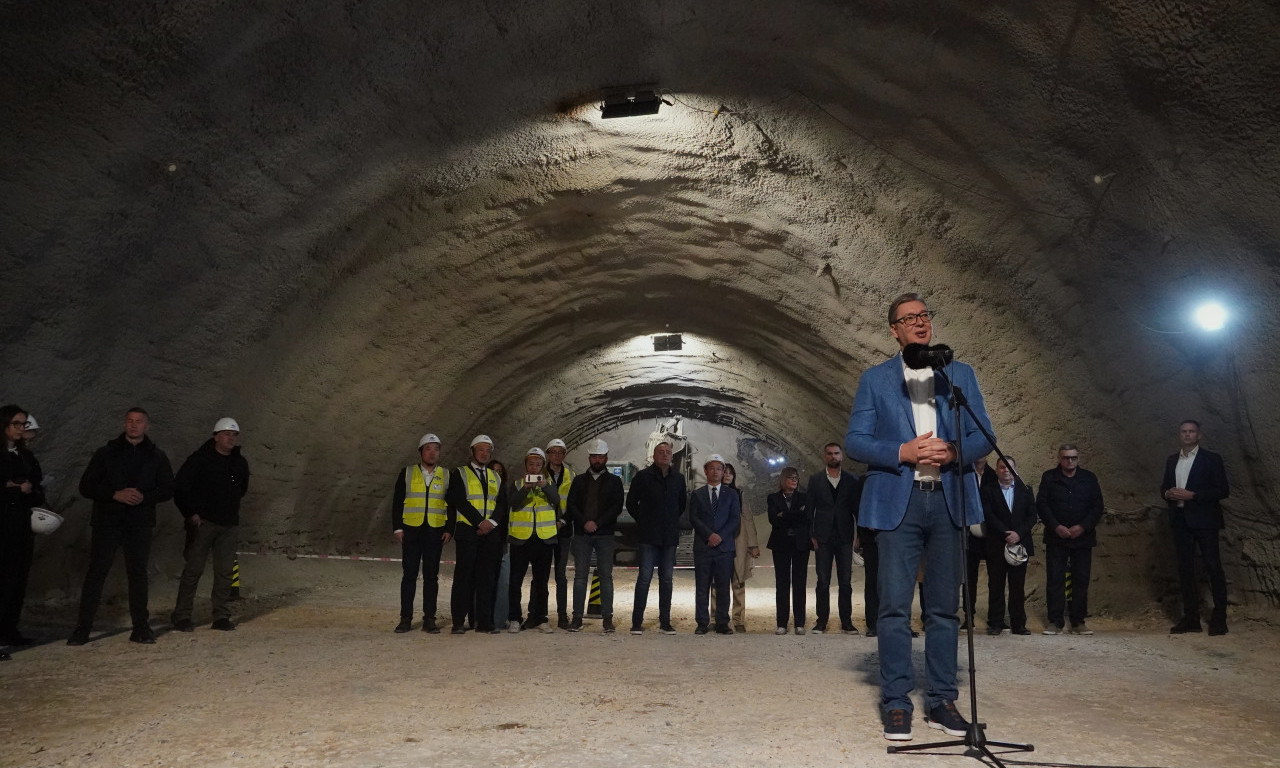 VUČIĆ O NAVODNOM PREBIJANJU STUDENTKINJE: "Kako im je sve propalo, sad moraju da lažu"