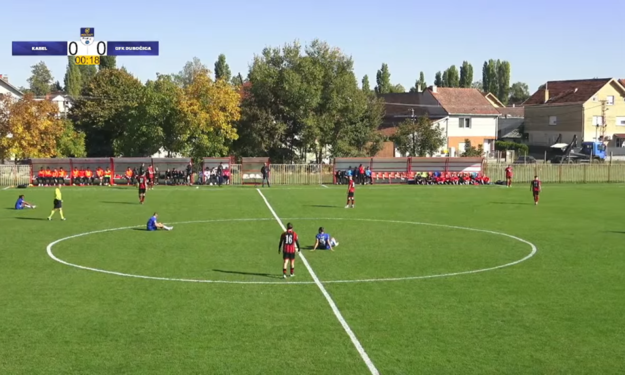 NOVA SRAMOTA SRPSKOG FUDBALA! Igrači sedeli na terenu u znak protesta! (FOTO)