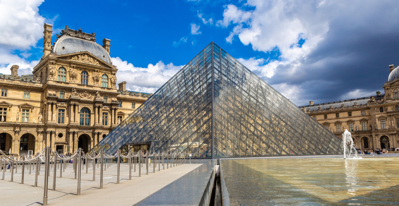 TAJNA LUVRA KOJU NIKO NE PRIČA! Najčuveniji muzej na svetu više puta bio meta pljačkaša – ovo je "najveće pražnjenje"