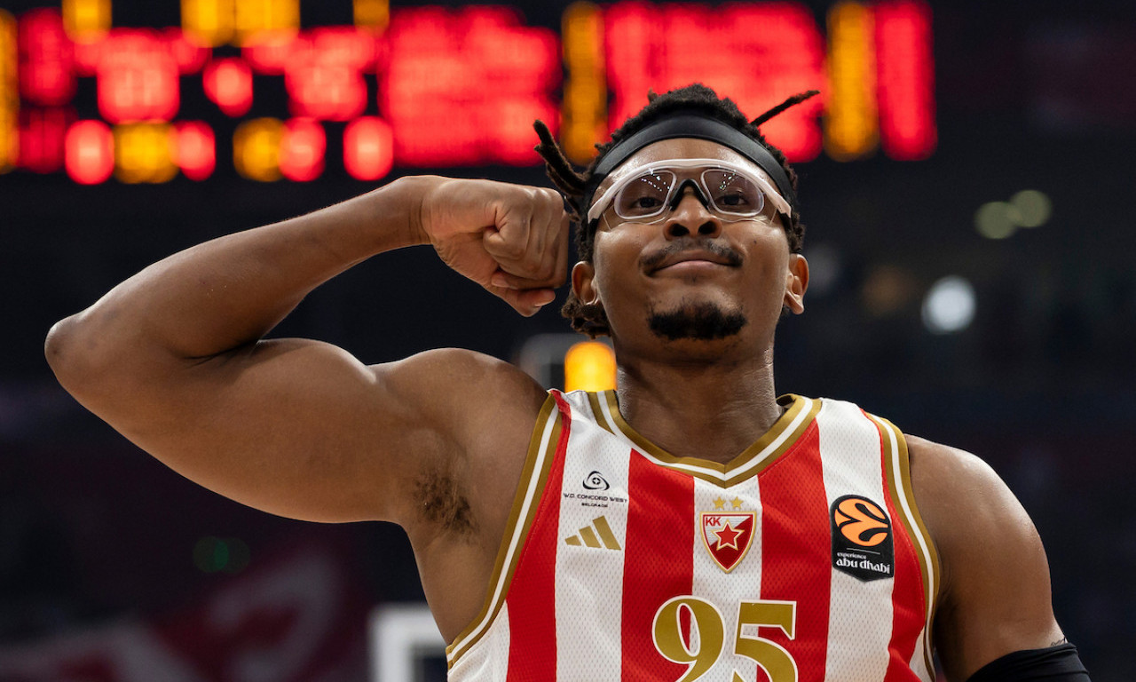CRVENA ZVEZDA UBEDLJIVA PROTIV MEGE "Crveno beli" nasavili sa pobedama
