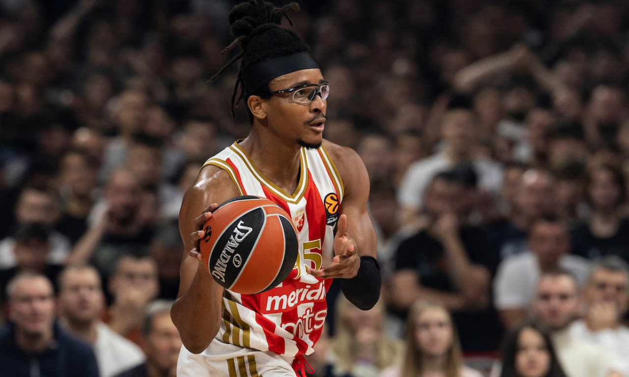 MONEKE PODELIO PRIZNANJE Junak Zvezde MVP 7. kola Evrolige, rame uz rame sa Silvenom iz Žalgirisa