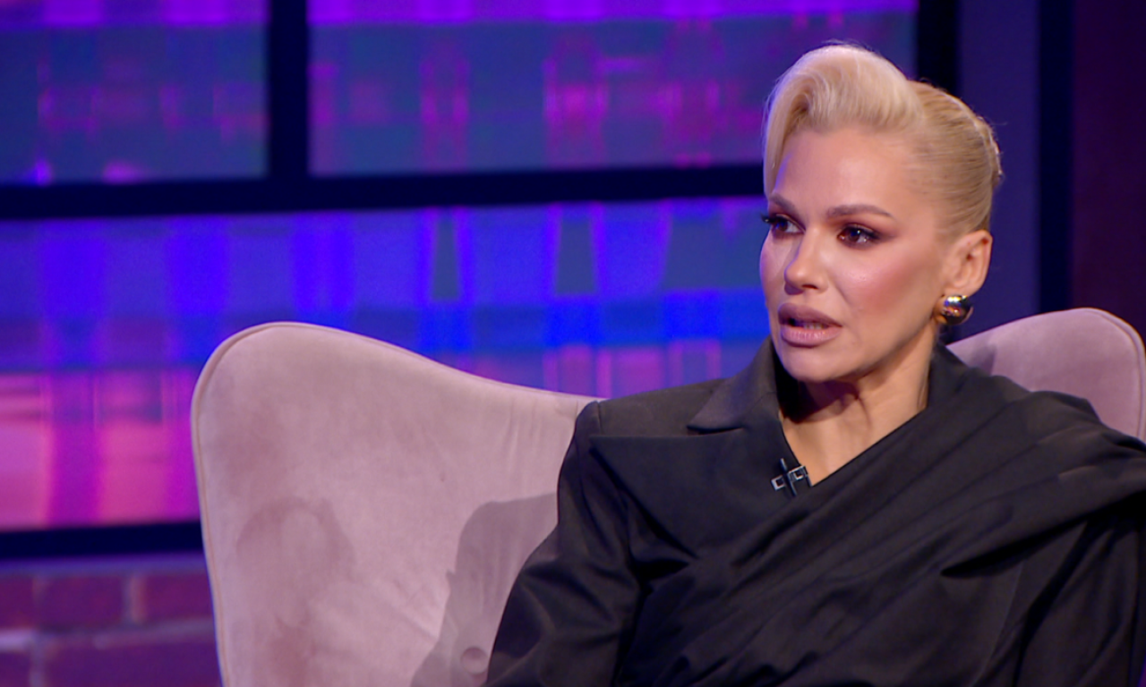 "ZBOG INSINUACIJA..." Nataša Bekvalac otkrila da li je u kontaktu sa Novakom Đokovićem