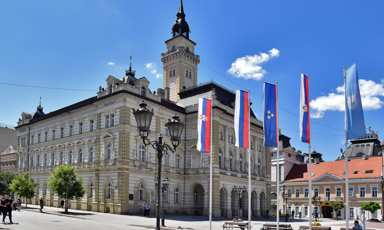 UHAPŠEN DIREKTOR JOVINE GIMNAZIJE Terete ga za neizvršenje sudskih odluka