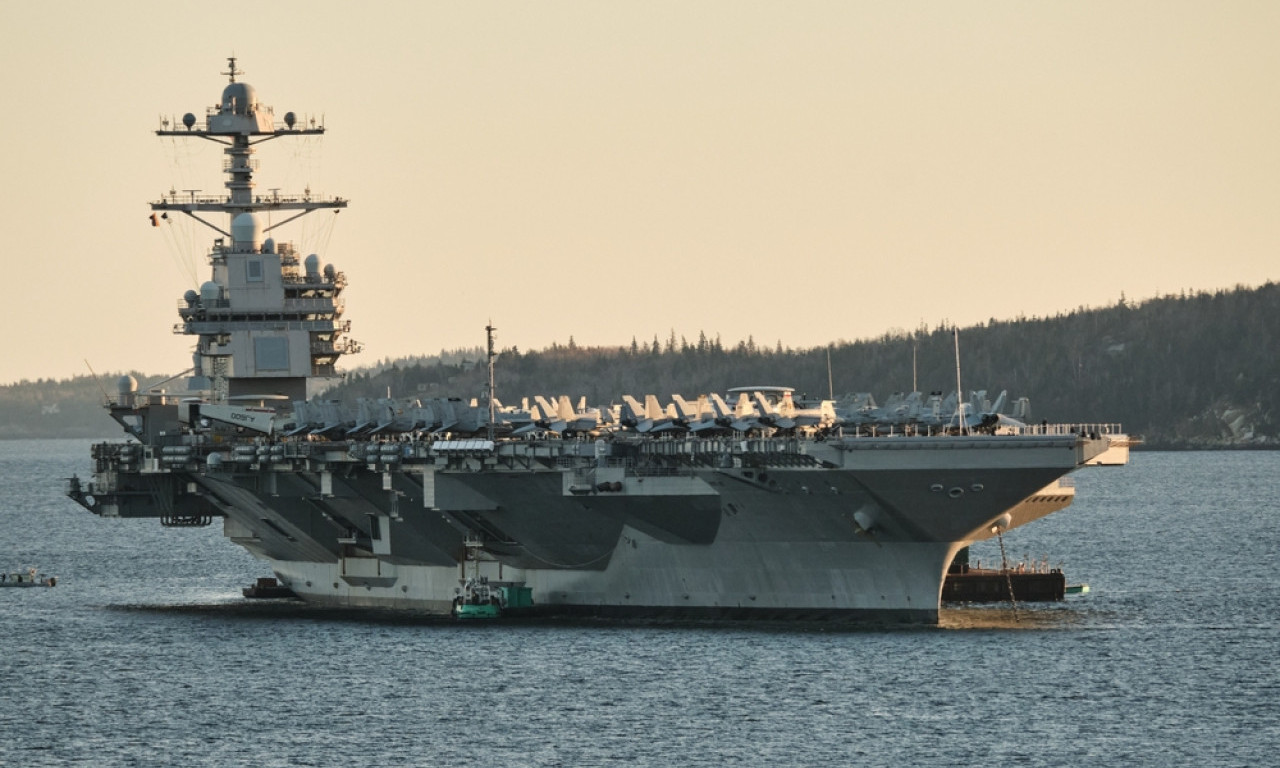 AMERIČKA "ZVER NA VODI" UPLOVILA U SPLIT Evo šta najveći brod na svetu radi u Hrvatskoj (FOTO)