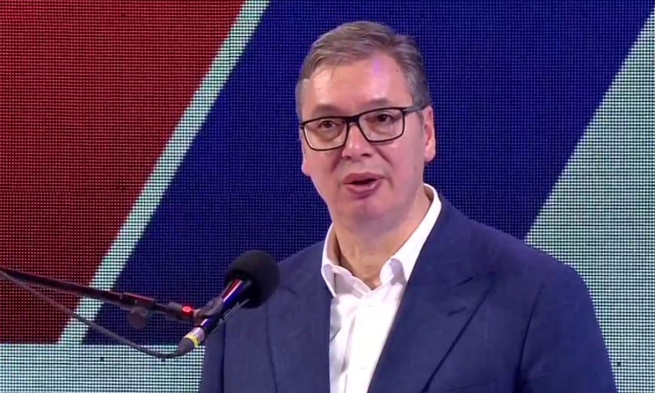 VUČIĆ NA OBELEŽAVANJU GODIŠNJICE SNS NAJAVIO IZBORE: "2026. godine polažemo najveći ispit" (VIDEO)
