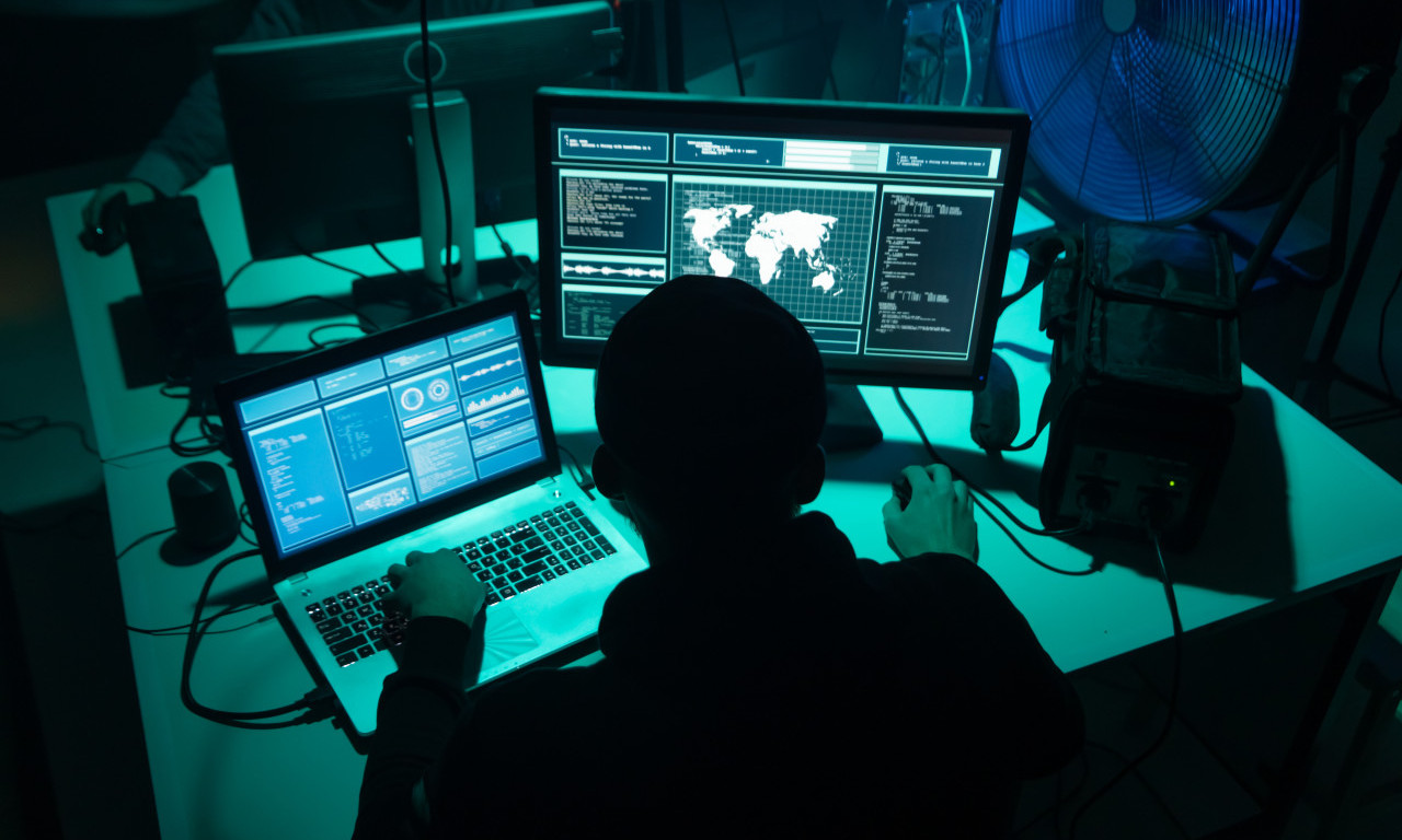 CRNOGORSKI ŠPIJUN UHAPŠEN U POLJSKOJ! Uhvaćen na aerodromu u Varšavi, prikupljao informacije za Kinu