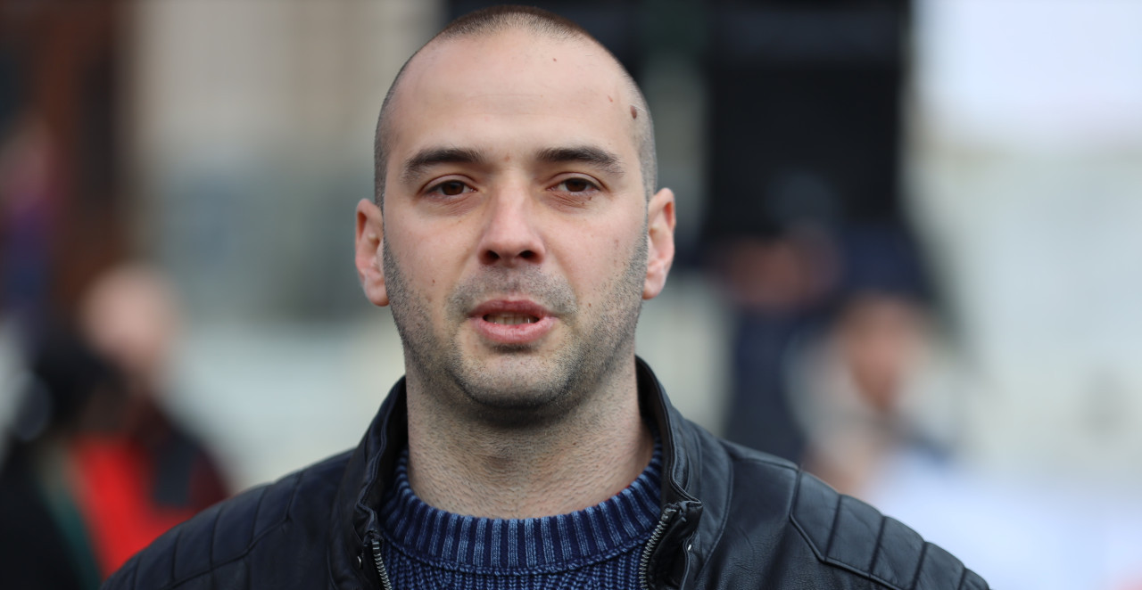 UHAPŠEN DAMJAN KNEŽEVIĆ! Ekstremni desničar pozivao na rušenje Ćacilenda i obračun sa migrantima