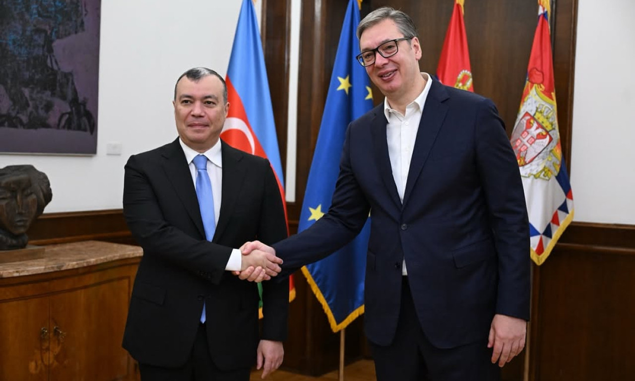 VUČIĆ SA MINISTROM FINANSIJA AZERBEJDŽANA Fokus na ekonomiju, energetiku i odbranu (FOTO)