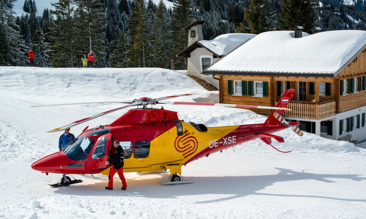 DEVOJČICA IZ SRBIJE POVREĐENA U AUSTRIJI Propala kroz glečer, nazvali je "čudom sa Hintertuksa", ovo su detalji drame