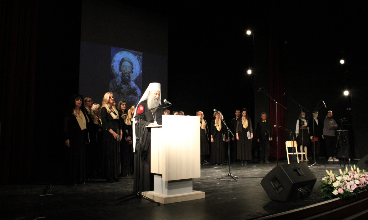 NOVI PAZAR U ZNAKU JUBILEJA SVETOG SAVE: 850 godina od rođenja, Porfirije poslao moćnu poruku sa svečanosti (FOTO/VIDEO)