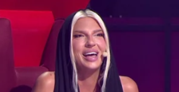 KARLEUŠA I KEMIŠ U NIKAD VEĆEM FLERTU NA PINKOVIM ZVEZDAMA! Zorica otkrila tajnu: "Kemiš bi te otresao kao trešnju!"