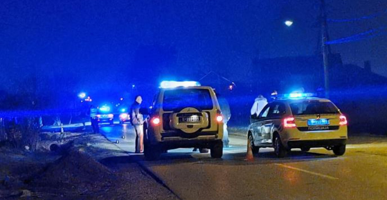 POGINUO MUŠKARAC KOD ŽITORAĐE! Stravičan sudar mercedesa i tojote, saobraćaj potpuno obustavljen