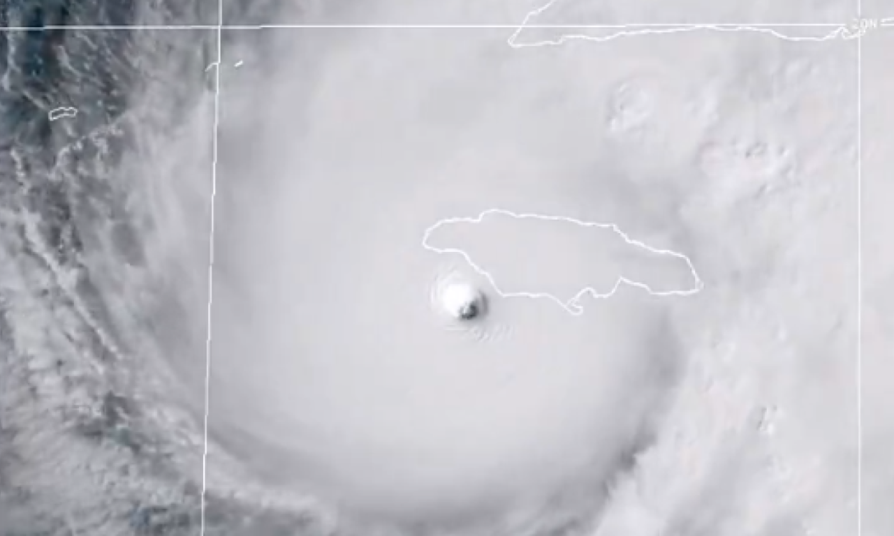 NAJJAČI URAGAN U ISTORIJI IZVRŠIO UDAR "Melisa" stigla do Jamajke, udari vetra su nezapamćeni, ugroženi milioni (VIDEO)